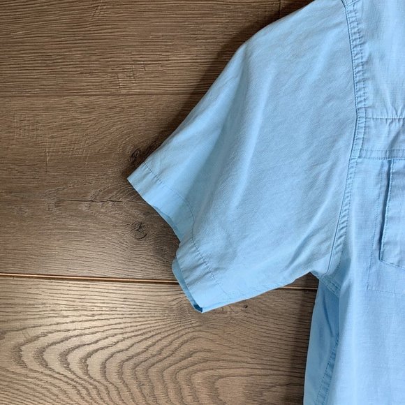 Coleman Outdoor Co. Camping Shirt Mens L Blue Button Down Vented Hiking Fishing - Picture 6 of 13
